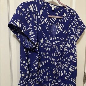 Nine West Abstract Blue and White Blouse